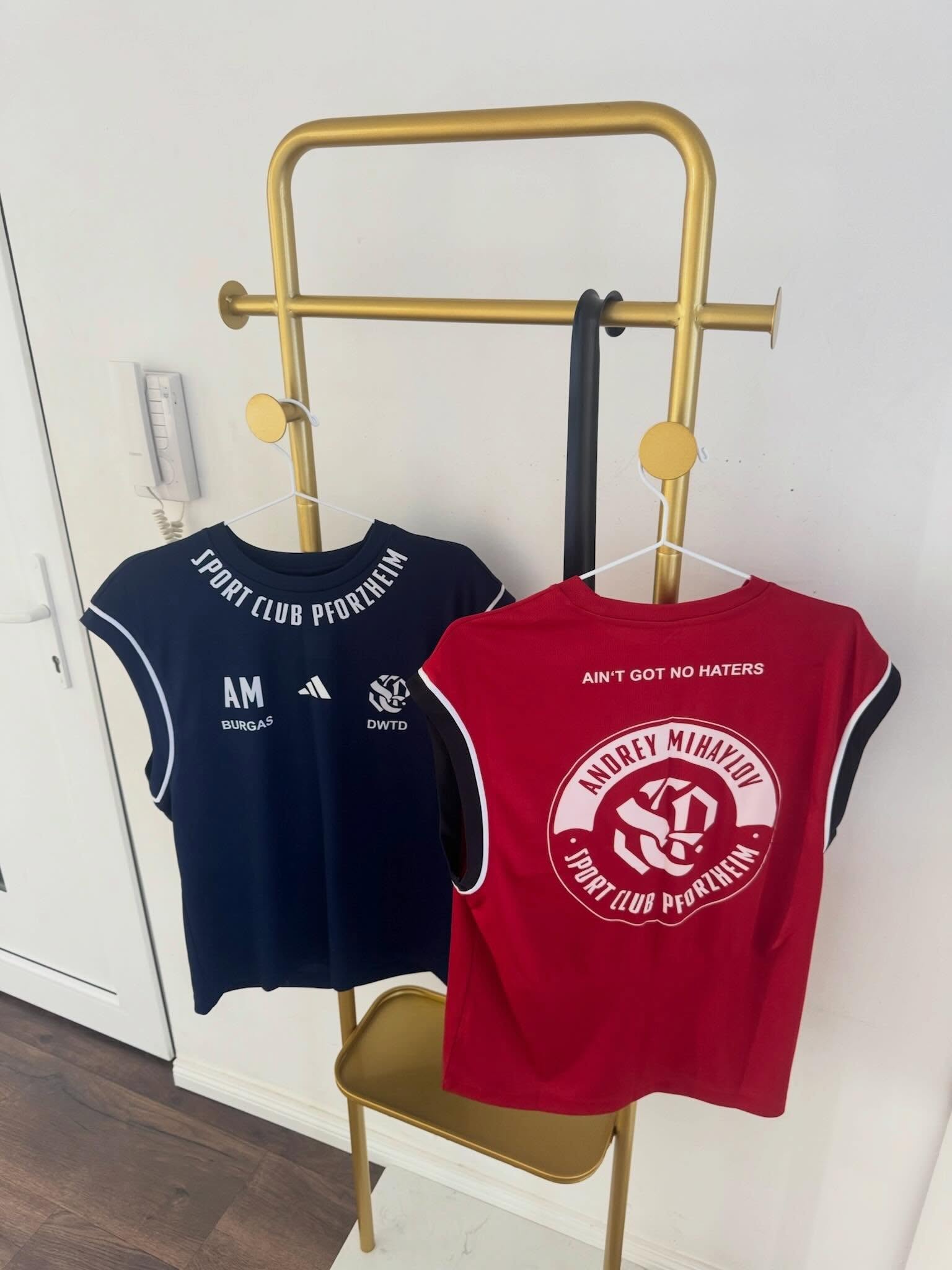 Die Wettkampftrikots des SCP